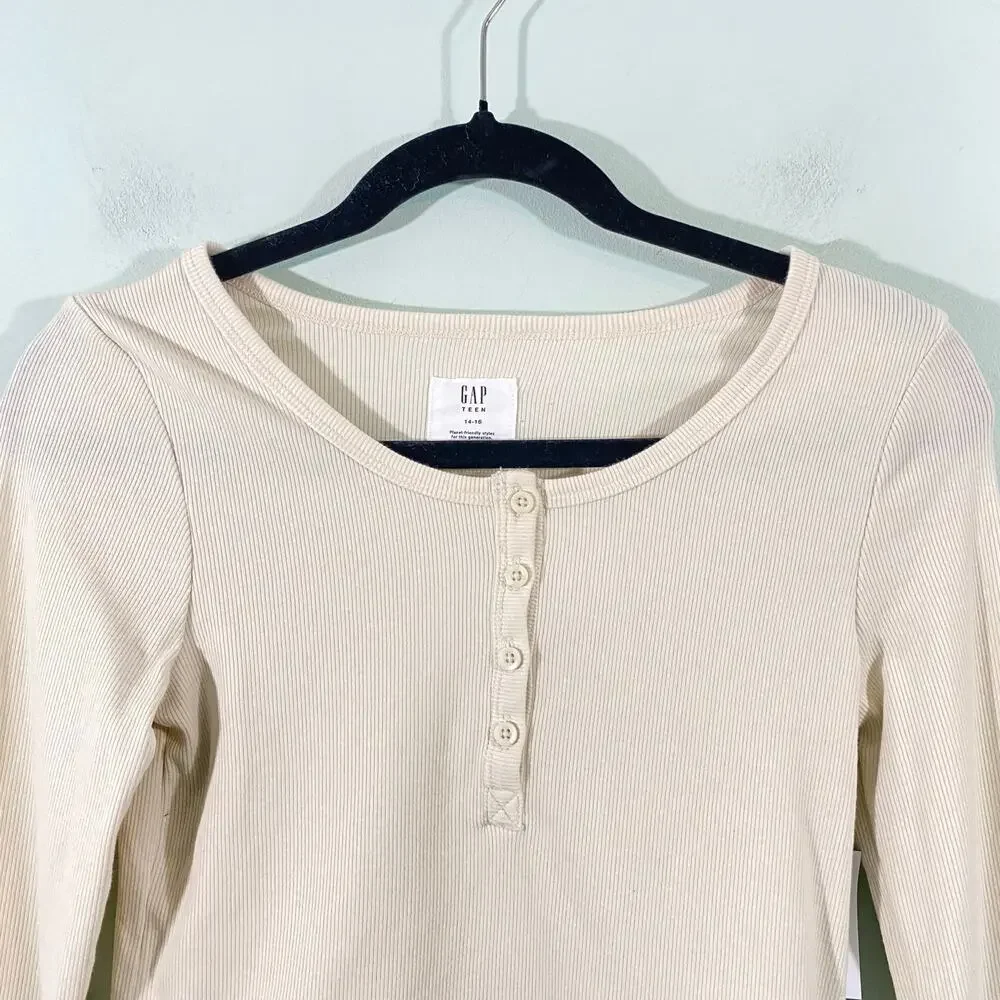 GAP teen cream